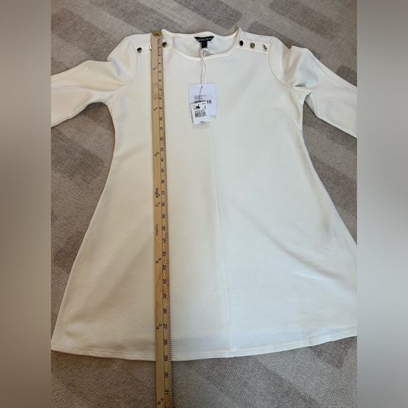 Isabella Oliver Women’s Fallon Maternity Top Soft White NWT (Size 2/US 6) - Picture 8 of 12